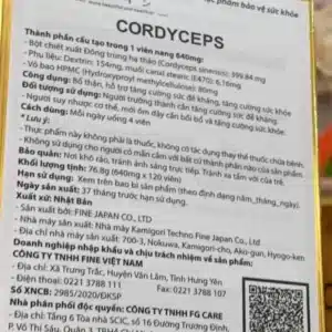Nhãn tiếng Việt Cordyceps Fine Japan: 399,84mg chiết xuất đông trùng hạ thảo mỗi viên, uống 4 viên/ngày, XNCB 2985/2020/ĐKSP